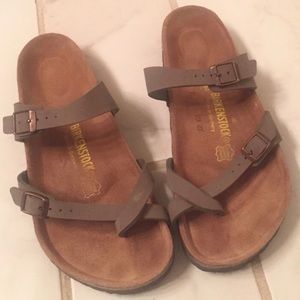 Mocha Mayari Birkenstocks